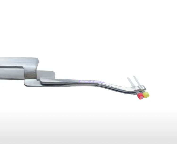 ابزار تخصصی (پنس یا کلمپ) فایبر پست هولدر برای نگهداری و جایگذاری پست فایبر در کانال ریشه