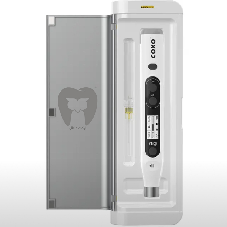 طراحی ارگونومیک قلممانند دستگاه بی حسی بدون درد COXO Geni در دست دندانپزشک
